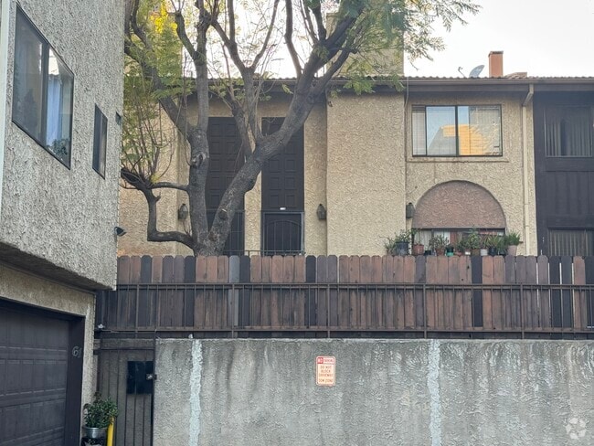 Building Photo - 8750 Kester Ave