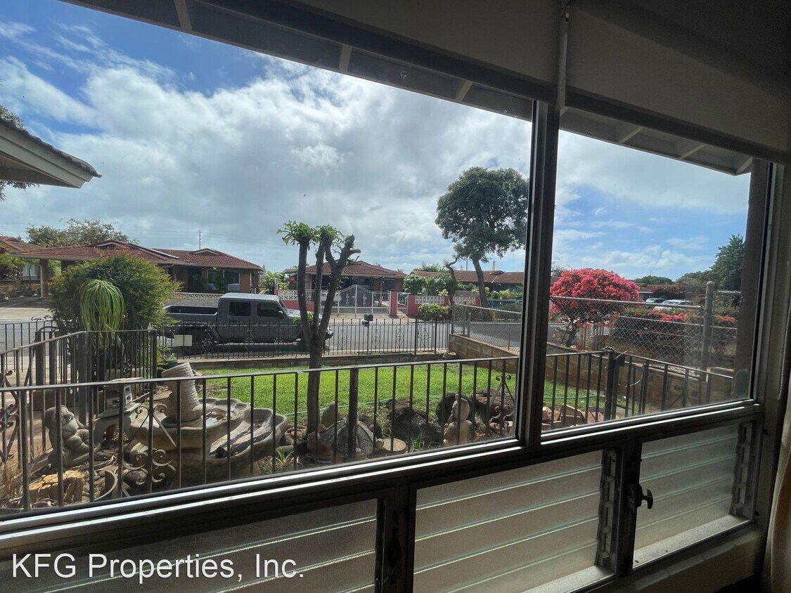 3 br, 2 bath House 941018 Akihiloa Street House Rental in Waipahu