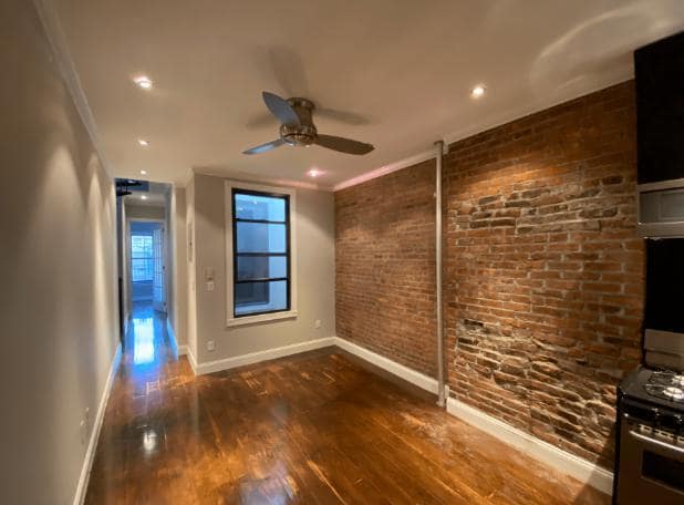 Building Photo - 436 W 52nd St