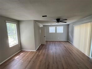 Building Photo - 3006 Dacca Dr
