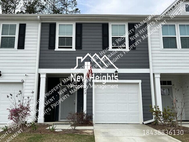 Building Photo - Fabulous Open Concept Townhome in Boykins ...