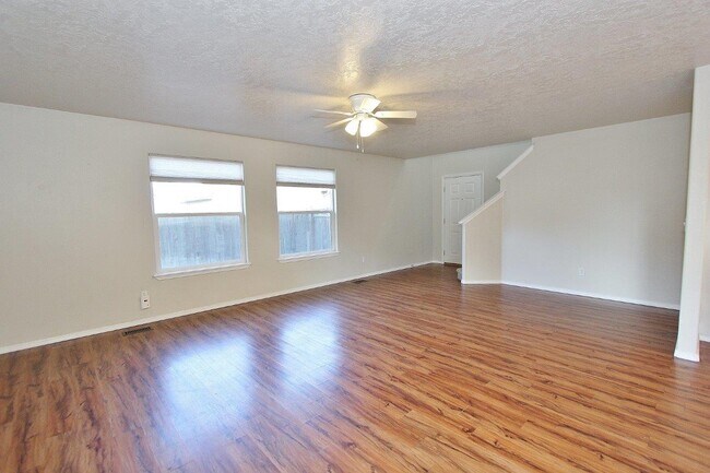 Building Photo - 3240 W Wave Dr