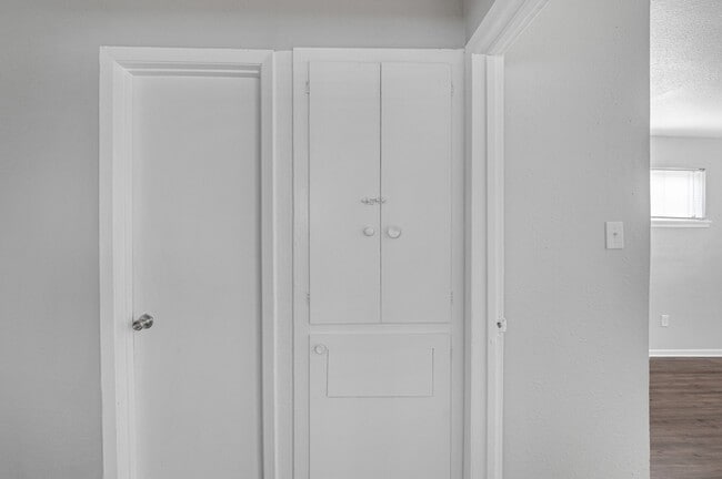 Foto del edificio - 5714 Pickfair St