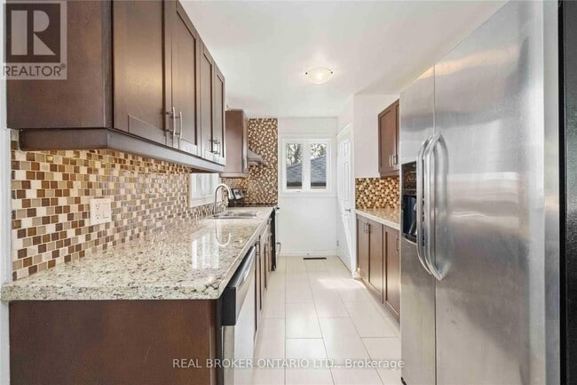 Building Photo - 49 Hurricane Ave