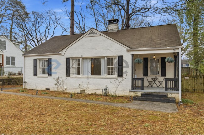 Foto del edificio - 1534 Beatie Ave SW