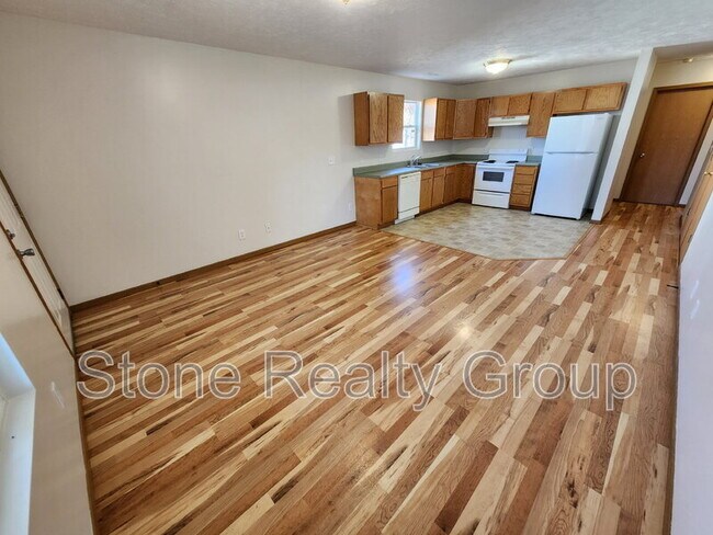 Building Photo - 659 N 25th St