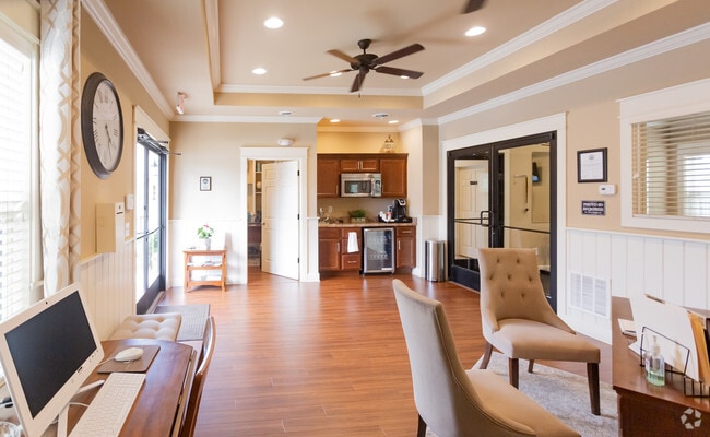 Interior Photo - Canyon and Knox Landing Apartments