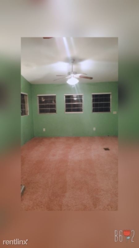 Foto del edificio - 6607 SE 167th St