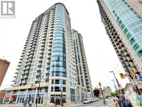 Building Photo - 242-1242 Rideau St