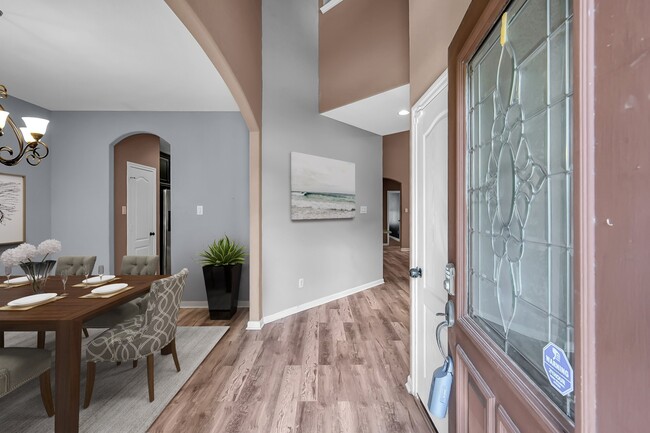 Building Photo - 6707 Hunters Creek Ln