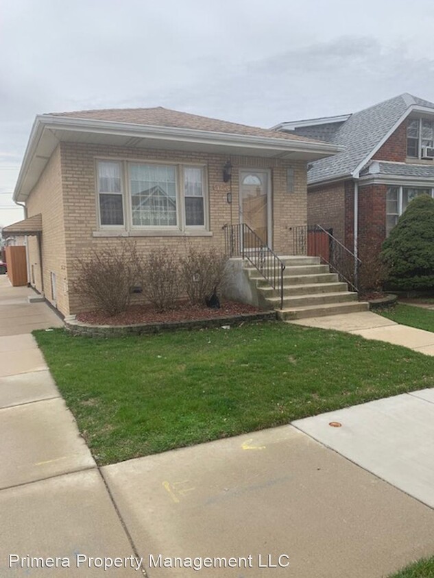 Primary Photo - 3 br, 1.5 bath House - 3701 W 58th St