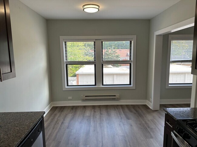 Foto del edificio - 725 St Johns Ave