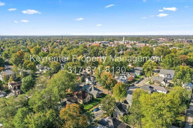 Foto del edificio - Charming 1 Bedroom near Noblesville High School and Downtown.