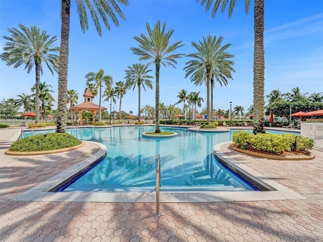 Foto del edificio - 3360 SW 195th Terrace