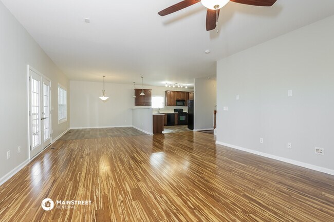 Building Photo - 5979 Coopers Hawk Trail