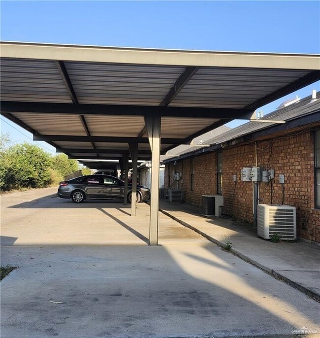 Foto del edificio - 9 Kimberly Ln