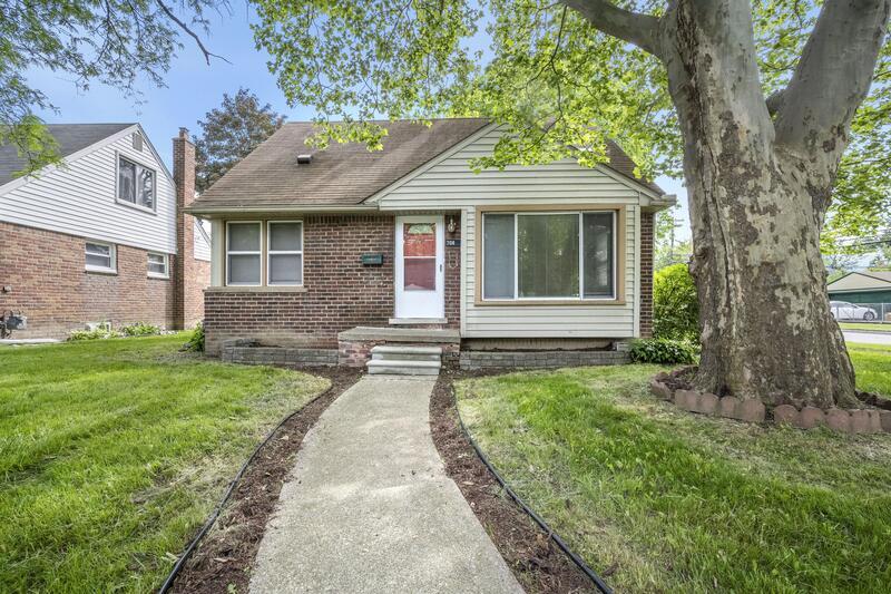 Primary Photo - 708 Sunningdale Dr