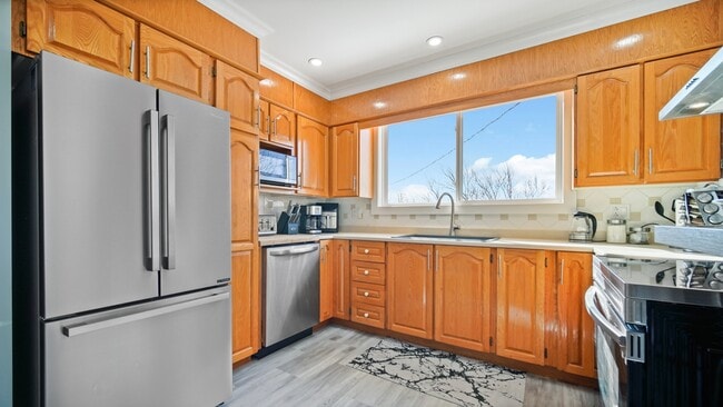 Building Photo - 4 Ayre Pl