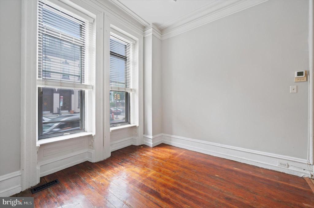 Primary Photo - 159 N 21st St
