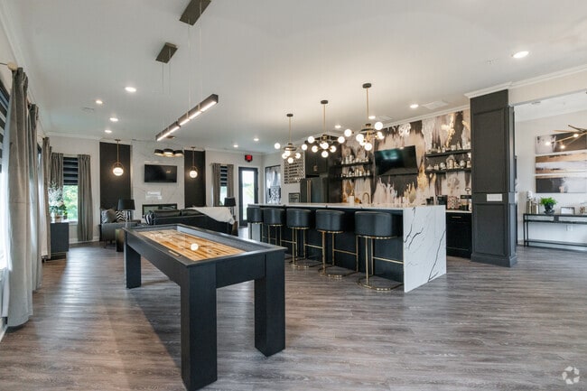 Building Photo - Flats on 10th