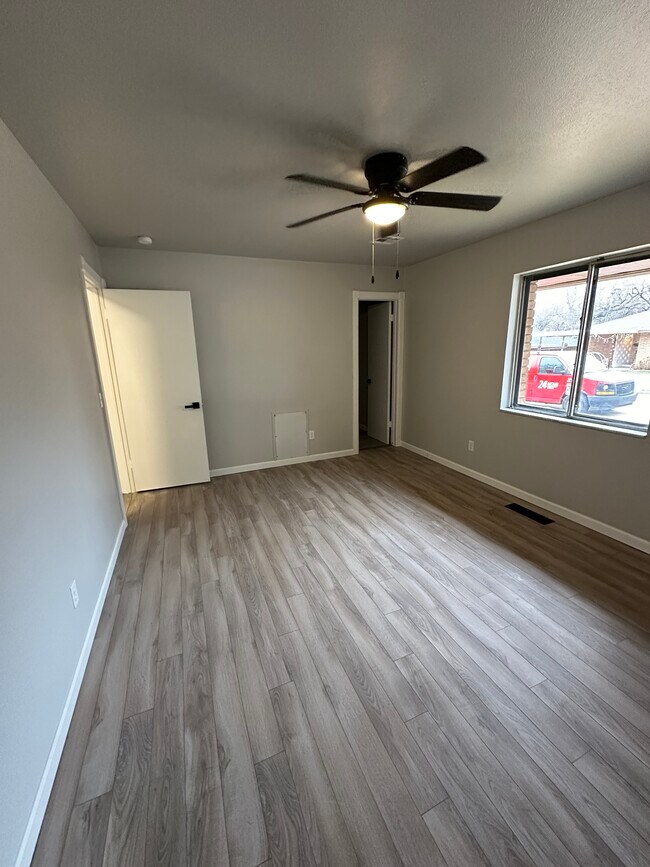 Foto del edificio - 2037 NW 32nd Terrace