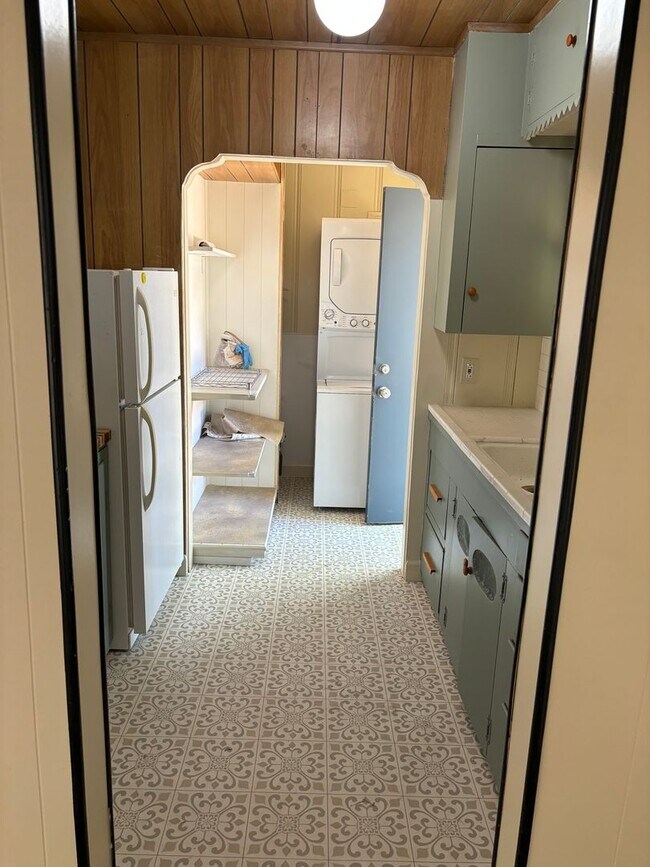 Foto del edificio - 1 B/R 1 B/A Charming House in Yuba City AVAILABLE NOW