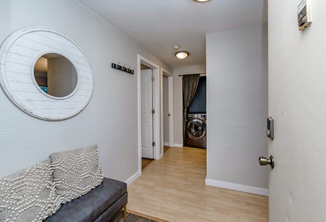 Foto del edificio - 4826 S 187th Pl