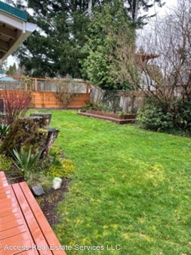 Building Photo - 2 br, 1 bath House - 3413 Meridian St