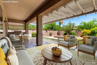 Building Photo - 712 W San Carlos Way
