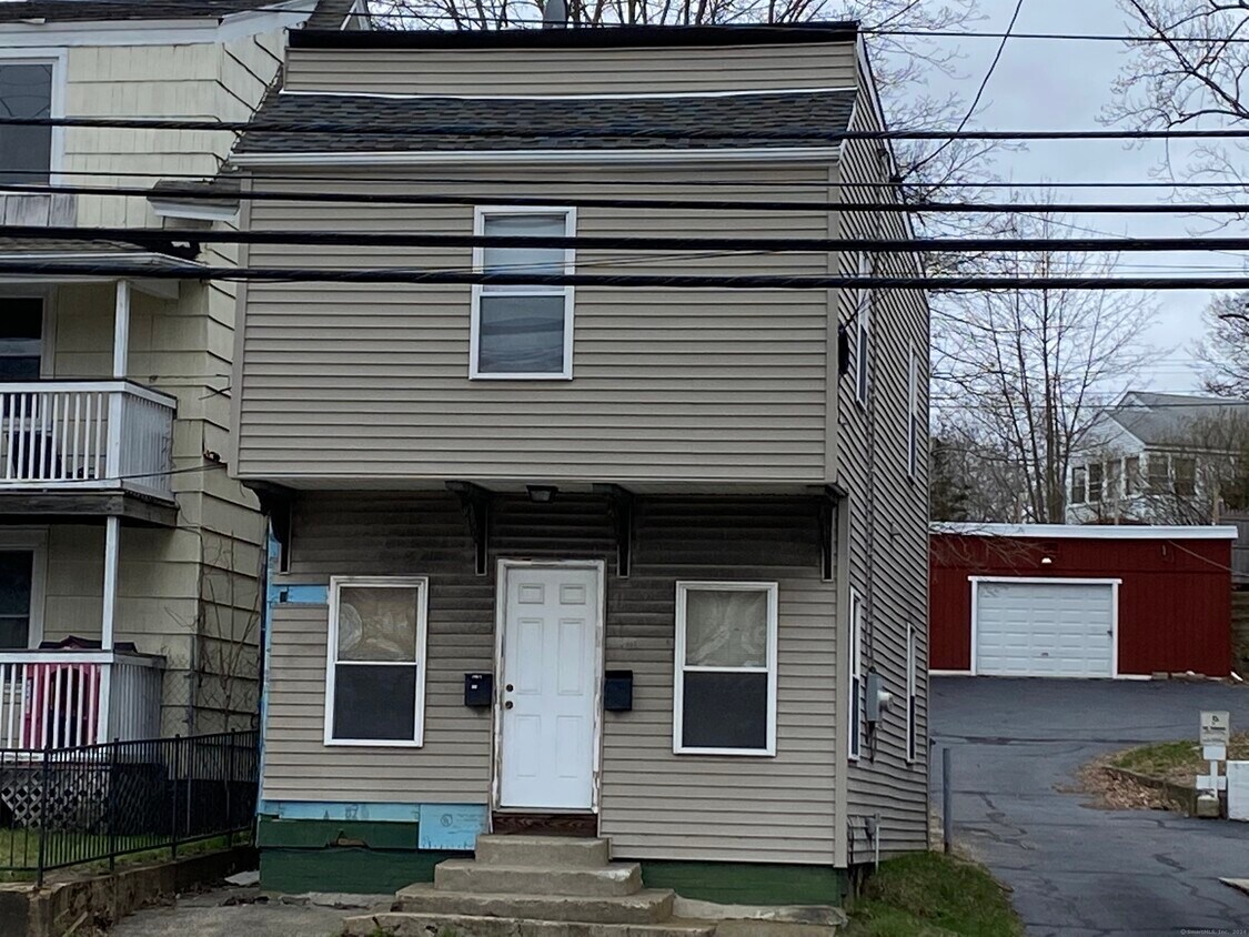 Primary Photo - 166 Norwich Ave