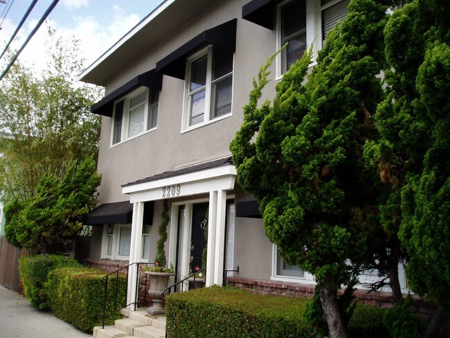 Frente del edificio - 2209 E 10th St