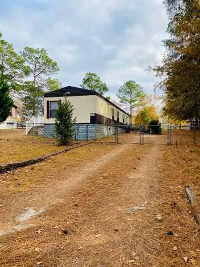 Primary Photo - 2821 Pinecrest Dr