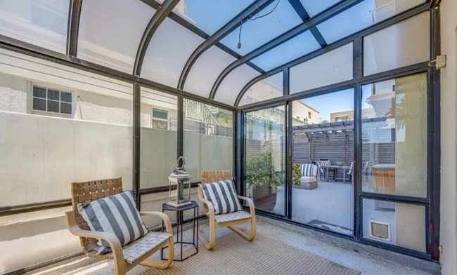 Building Photo - 101 California Ave