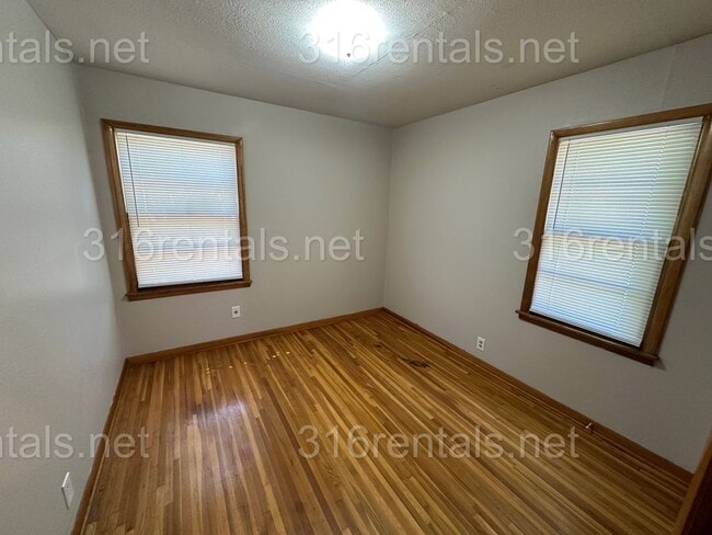 Building Photo - 3114 W Dora St