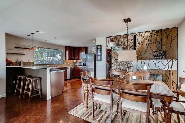 Foto del edificio - Spacious Phinney Ridge House with Amazing ...