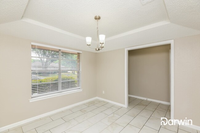 Building Photo - 501 Pheasant Ln, Desoto, TX 75115