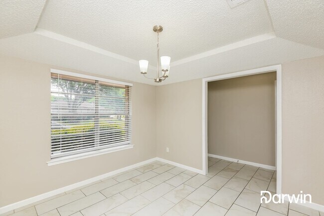 Foto del edificio - 501 Pheasant Ln, Desoto, TX 75115