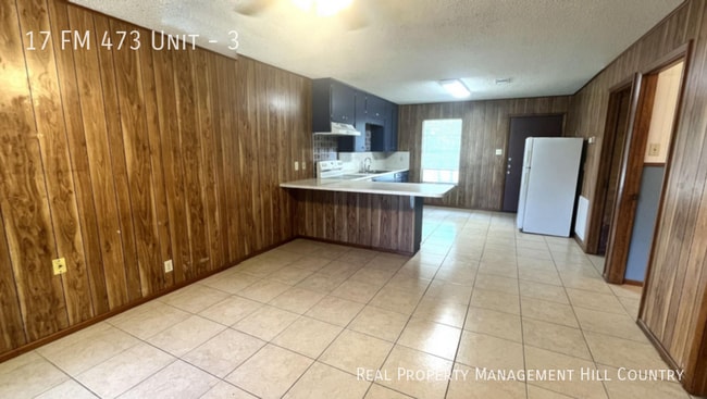 Building Photo - 17 Ranch to Market Rd 473