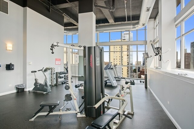 Foto del edificio - 230 W Division St
