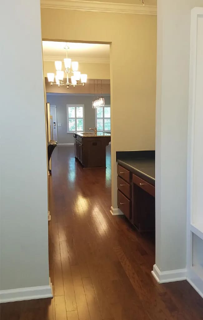 Foto del edificio - Modern End-Unit Townhome in Branch Creek –...