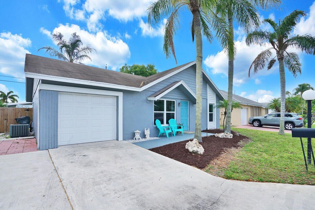 14576 Sunset Pine Dr, Delray Beach, FL 33445 House for Rent in Delray