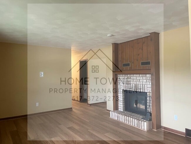 Building Photo - 1727 Kinawa Dr