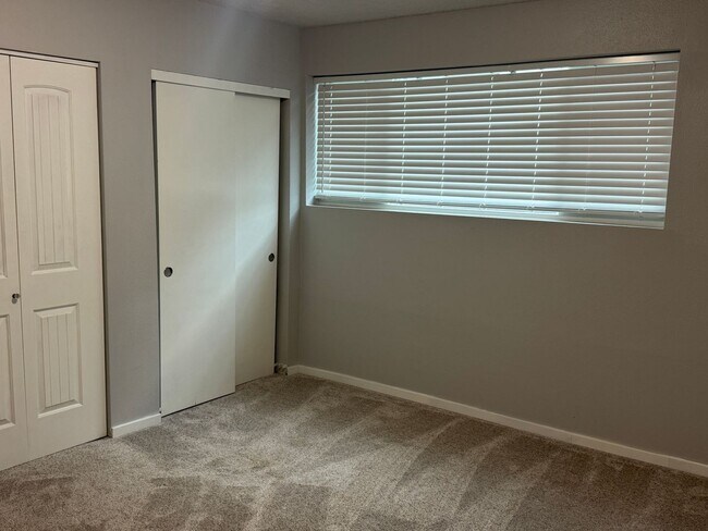 Building Photo - WA3309