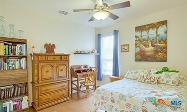 Building Photo - 145 Kipper Ave