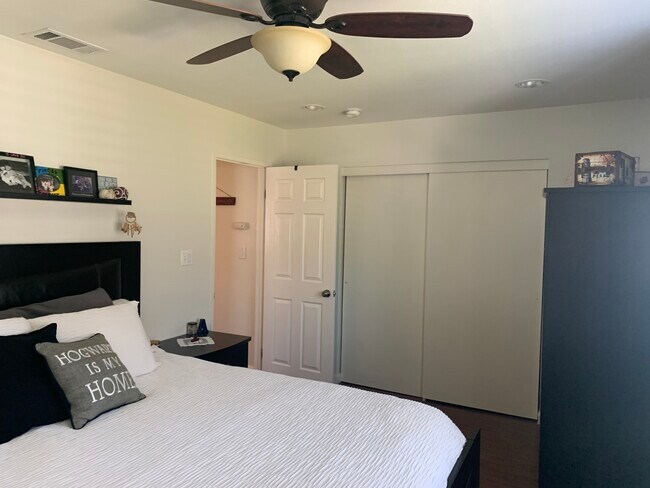 Master Bedroom - 762 E Orange Grove Blvd