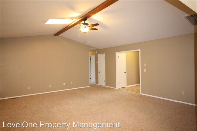 Building Photo - 3 br, 2 bath House - 2113 Vanishing Trail