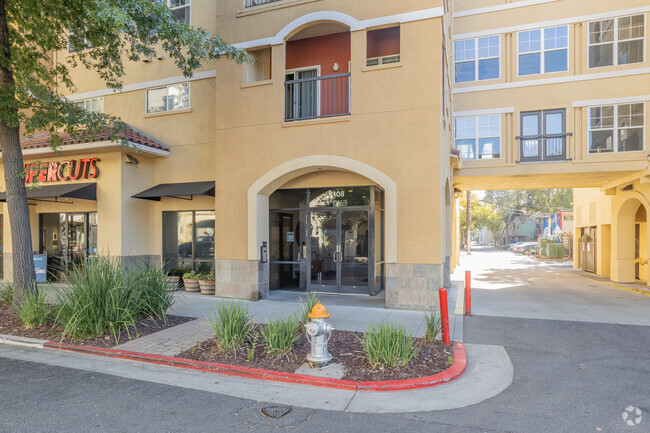 Lobby/Office Entrance - The Fremont Building