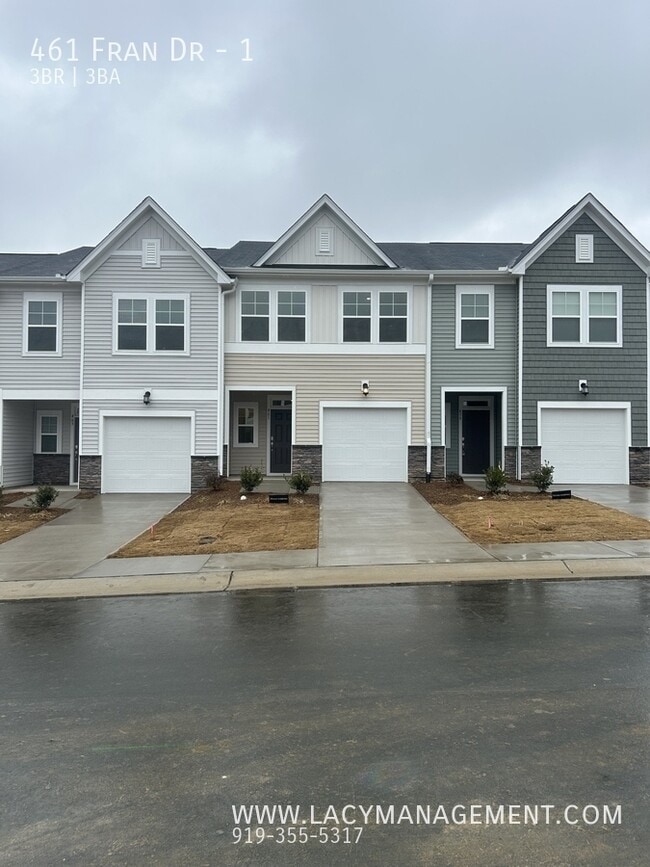 Building Photo - 461 Fran Dr