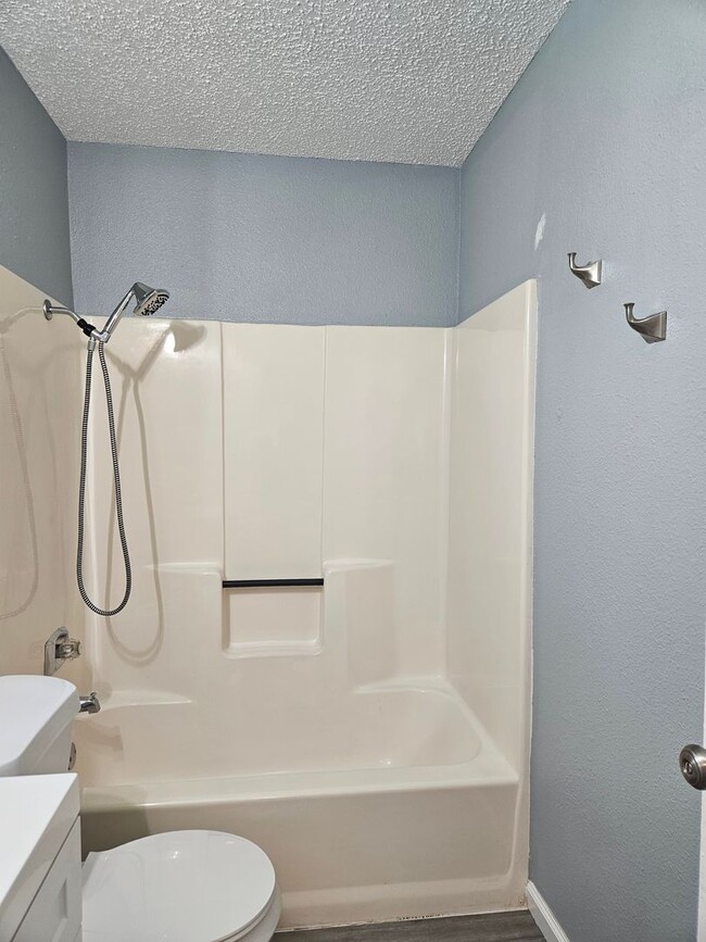 Building Photo - 1216 Preswick Cir