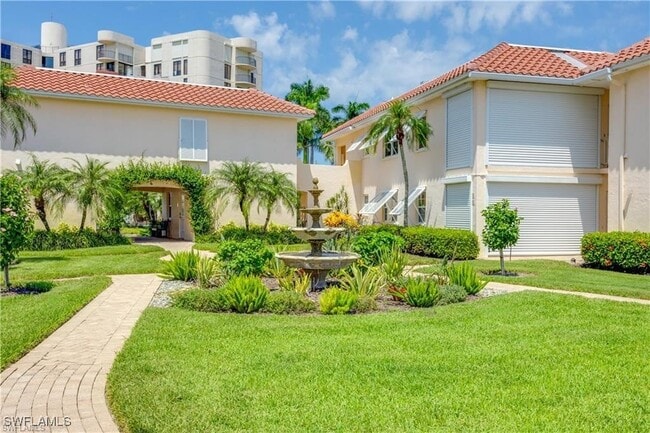 Foto del edificio - 3070 Gulf Shore Blvd N